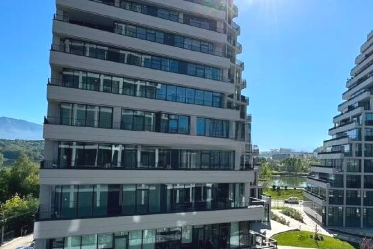 Shtepi ne shitje Apartament ne Tirane, 3+1, Mobilimi E mobiluar, Pagesa 100  Euro.