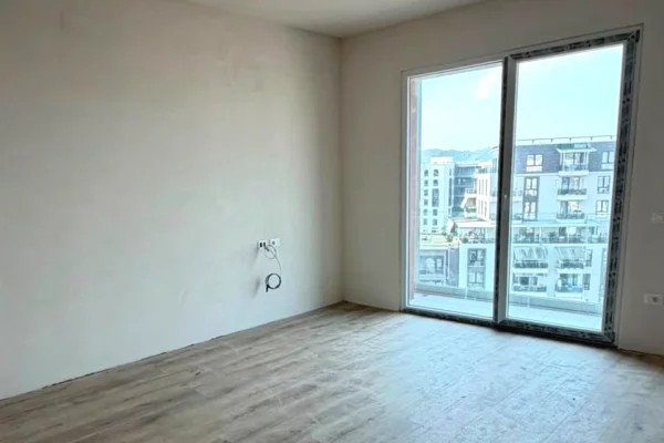 Shtepi ne shitje Apartament ne Tirane, 2+1, Mobilimi Bosh, pa mobiluar, Pagesa 167,000  Euro.