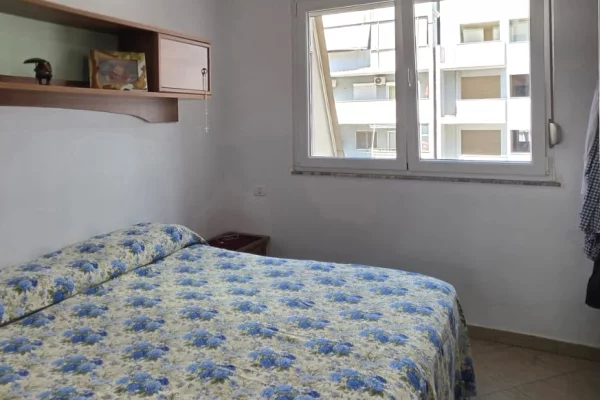 Shtepi ne shitje Apartament ne Tirane, 2+1, Mobilimi E mobiluar, Pagesa 13,000,000  Leke.