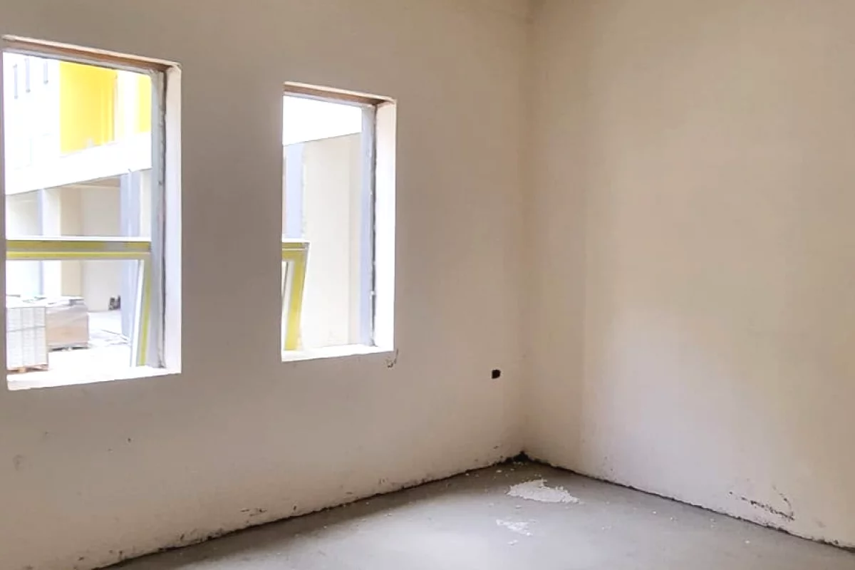 Shtepi ne shitje Apartament ne Tirane, 2+1, Mobilimi Bosh, pa mobiluar, Pagesa 140,000  Euro.
