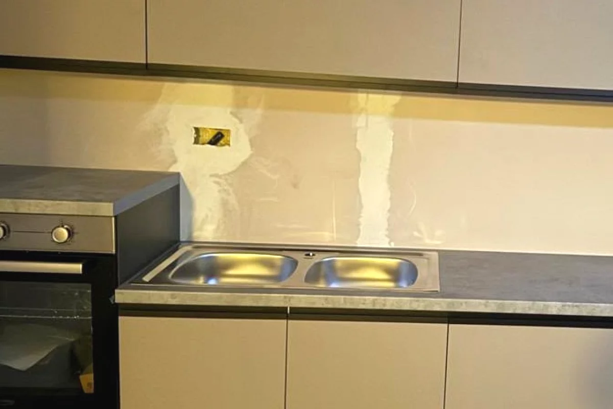 Shtepi me qera Apartament ne Tirane, 2+1, Mobilimi E mobiluar, Pagesa 850  Euro.