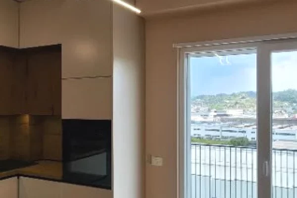 Shtepi me qera Apartament ne Tirane, 2+1, Mobilimi E mobiluar, Pagesa 550  Euro.
