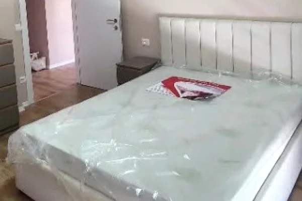 Shtepi me qera Apartament ne Tirane, 2+1, Mobilimi E mobiluar, Pagesa 550  Euro.
