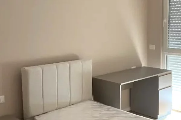 Shtepi me qera Apartament ne Tirane, 2+1, Mobilimi E mobiluar, Pagesa 550  Euro.