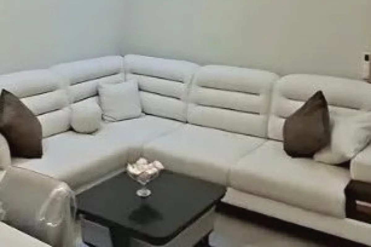 Shtepi me qera Apartament ne Tirane, 1+1, Mobilimi E mobiluar, Pagesa 700  Euro.