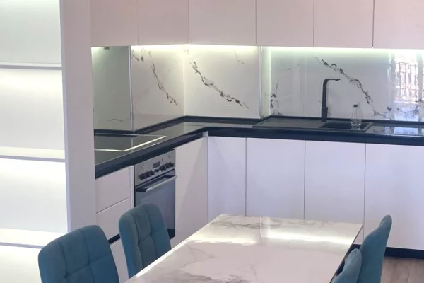 🏡 JEPET ME QIRA – APARTAMENT 2+1 | KOMPLEKSI AURA