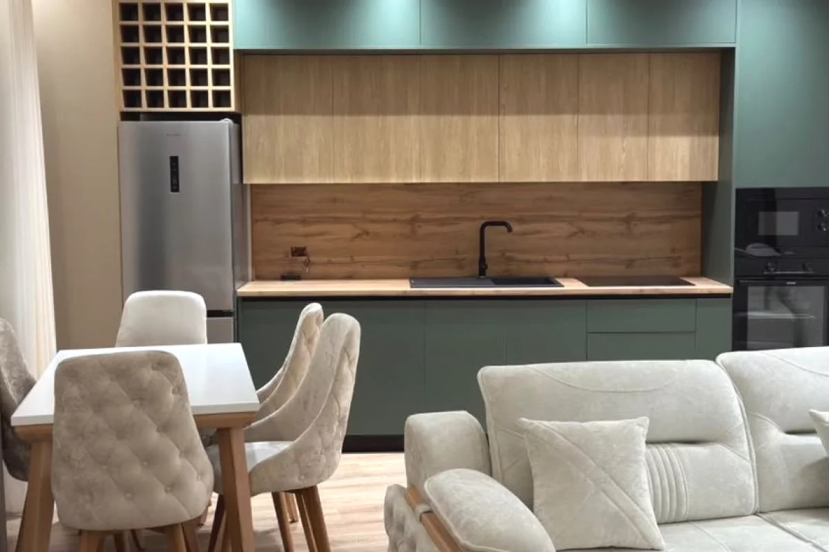 Shtepi me qera Apartament ne Tirane, 2+1, Mobilimi E mobiluar, Pagesa 75,000  Leke.