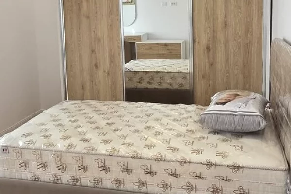 Shtepi me qera Vila Luksoze ne Tirane, 5+1, Mobilimi E mobiluar, Pagesa 3,500  Euro.