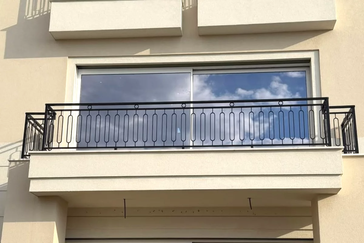 Shtepi ne shitje Vila Luksoze ne Tirane, 5+1, Mobilimi Bosh, pa mobiluar, Pagesa 1,650,000  Euro.