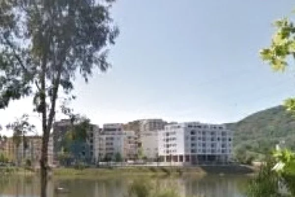 Shtepi me qera 2+1 ne Tirane - 900 Euro