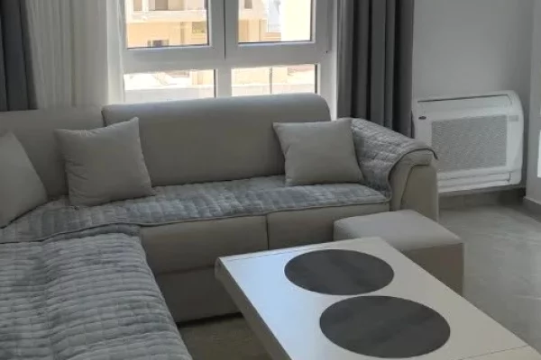 Shtepi me qera 1+1 ne Tirane - 600 Euro