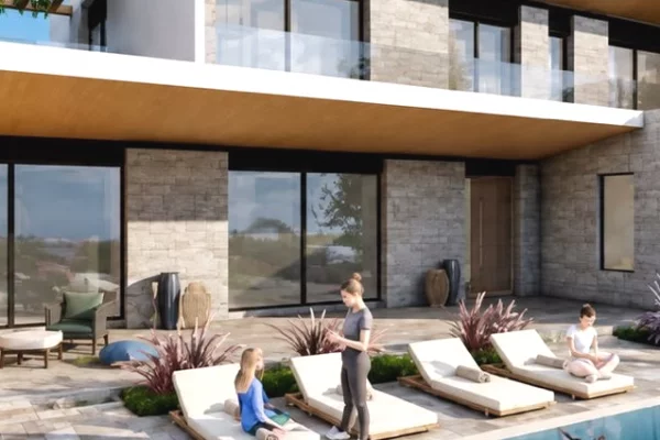 🏡✨ SHITET VILË | VILA MOTUS – LIQENI I THATË