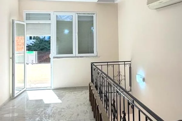 🏢✨ JEPET ME QIRA GODINE 2-KATESHE | RRUGA E ELBASANIT