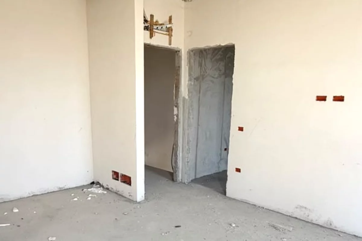 Shtepi ne shitje Vila Luksoze ne Tirane, 3+1, Mobilimi Bosh, pa mobiluar, Pagesa 500,000,000  Leke.
