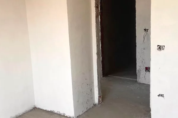Shtepi ne shitje Apartament ne Tirane, 1+1, Mobilimi E mobiluar, Pagesa 106,500  Euro.