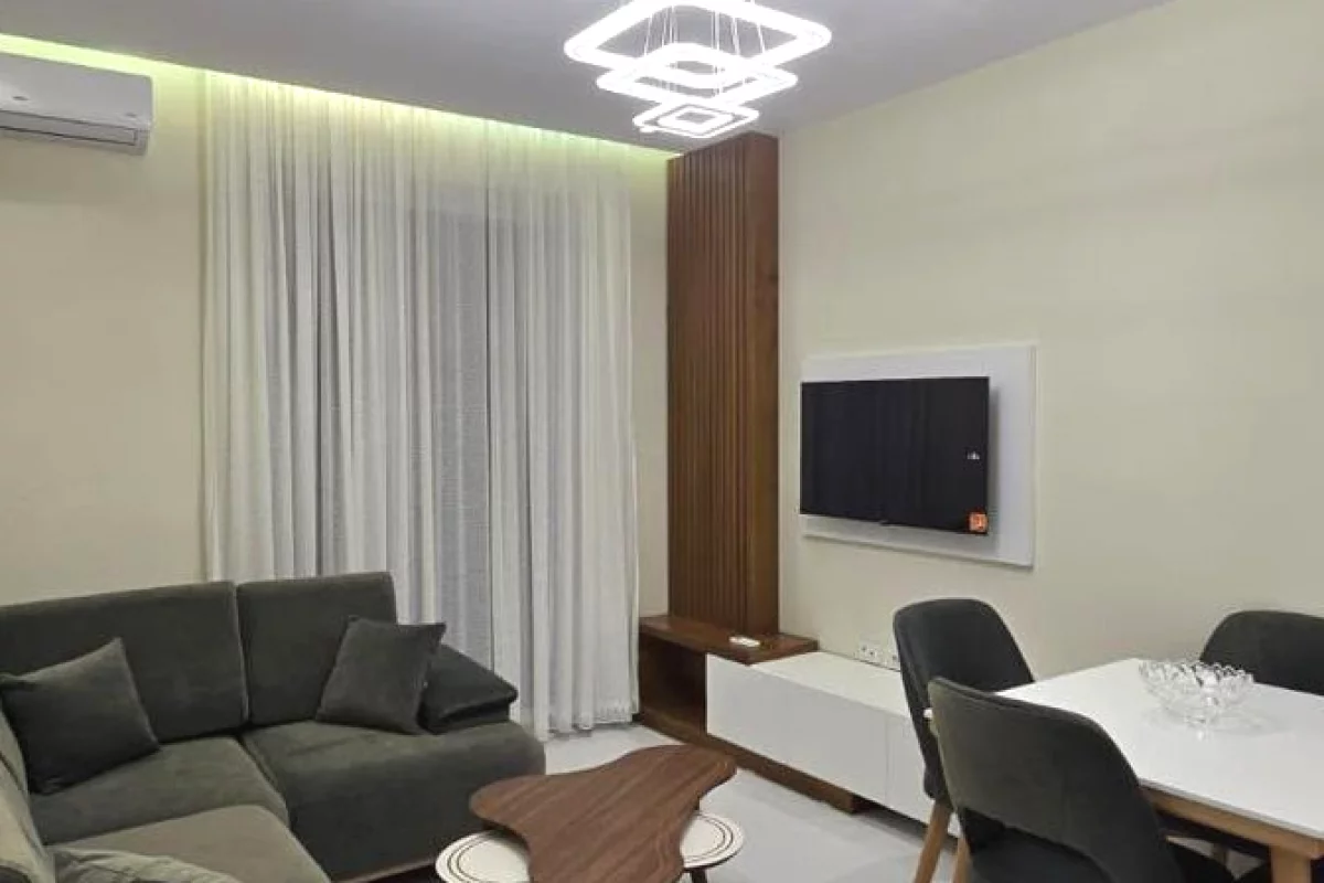 Shtepi me qera Apartament ne Tirane, 1+1, Mobilimi E mobiluar, Pagesa 45,000  Leke.