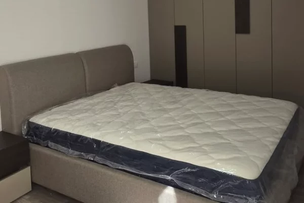 Shtepi me qera Apartament ne Tirane, 2+1, Mobilimi E mobiluar, Pagesa 70,000  Leke.