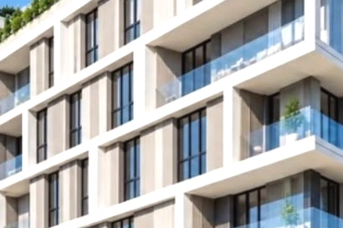 Shtepi ne shitje Apartament ne Tirane, 2+1, Mobilimi Bosh, pa mobiluar, Pagesa 167,090  Euro.