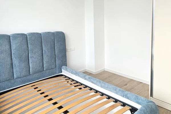 Shtepi me qera Vila Luksoze ne Tirane, 3+1, Mobilimi E mobiluar, Pagesa 100  Euro.