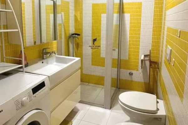 Shtepi me qera Apartament ne Tirane, 2+1, Mobilimi E mobiluar, Pagesa 1,000  Euro.