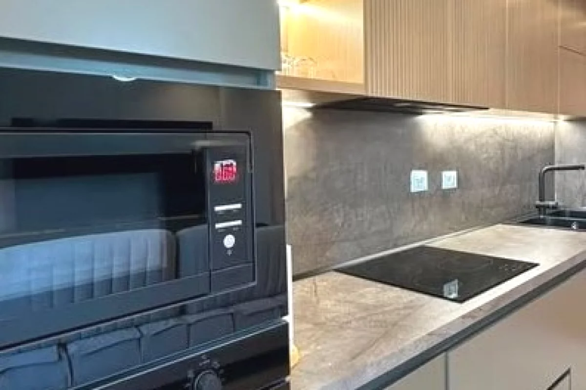 Shtepi me qera Apartament ne Tirane, 2+1, Mobilimi E mobiluar, Pagesa 2,500  Euro.