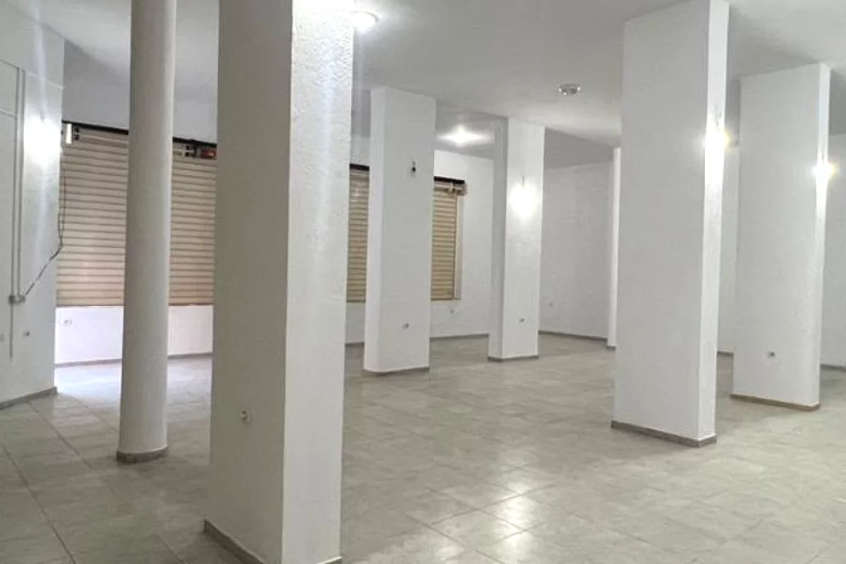 🏢 JEPET ME QIRA AMBIENT BIZNESI | XHAMLLIK, TIRANE