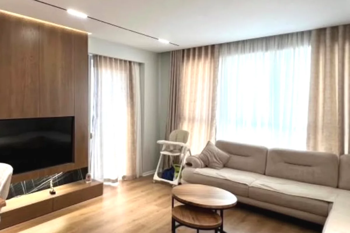 Shtepi me qera Apartament ne Tirane, 2+1, Mobilimi E mobiluar, Pagesa 1,700  Euro.