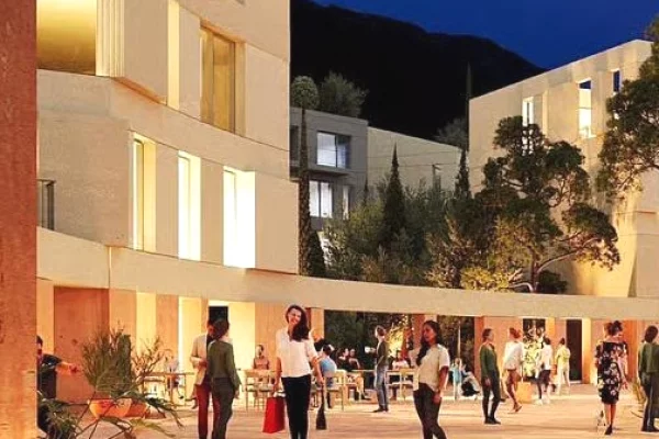 Shtepi ne shitje Apartament ne Himare, 1+1, Mobilimi Bosh, pa mobiluar, Pagesa 260,000  Euro.