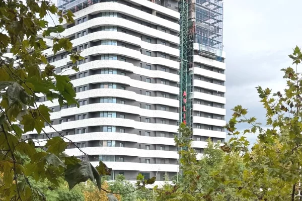 🏢✨ JEPET ME QIRA AMBIENT BIZNESI | PERBALLE DELIJORGJIT ✨