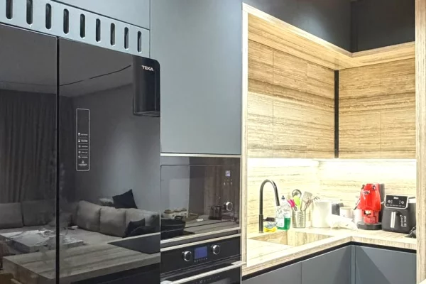 Shtepi ne shitje Apartament ne Tirane, 2+1, Mobilimi E mobiluar, Pagesa 50,000,000  Leke.