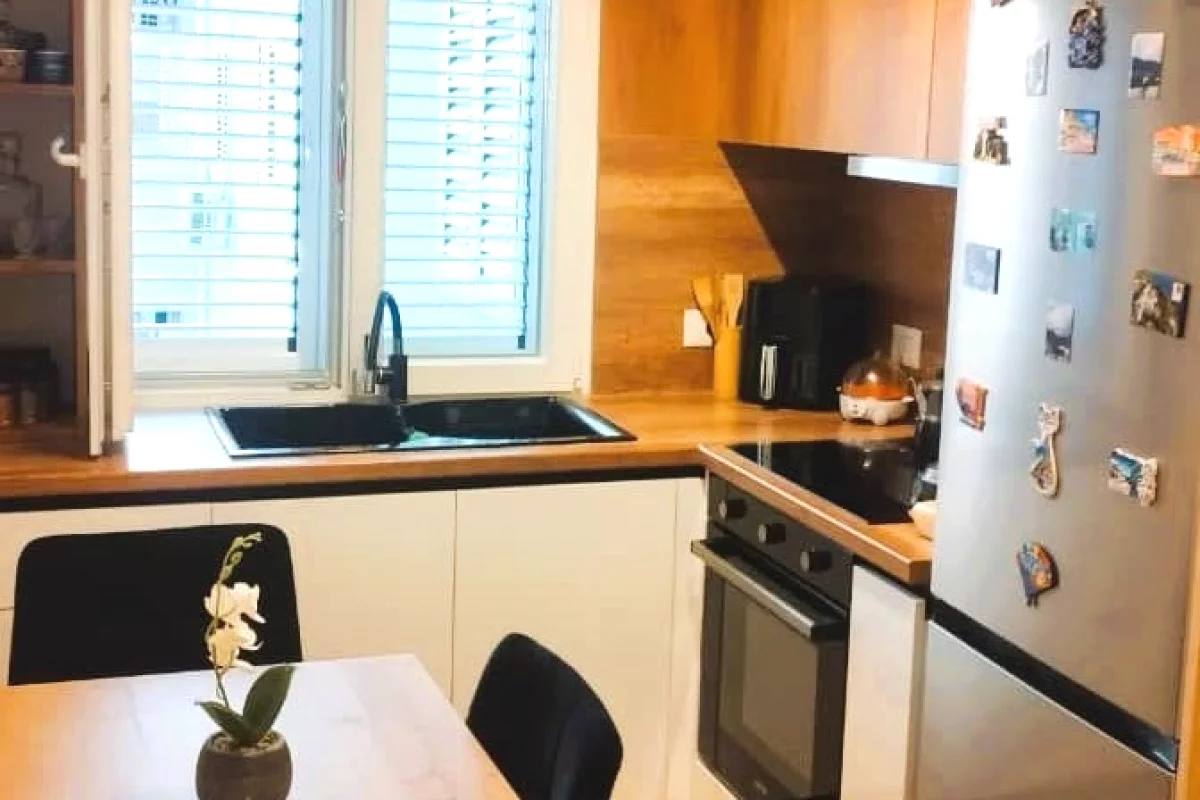 Shtepi ne shitje Apartament ne Tirane, 1+1, Mobilimi E mobiluar, Pagesa 11,500,000  Leke.