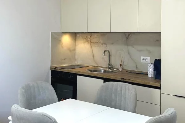 🏡 JEPET ME QIRA APARTAMENT 1+1 | ZOGU I ZI 🔑