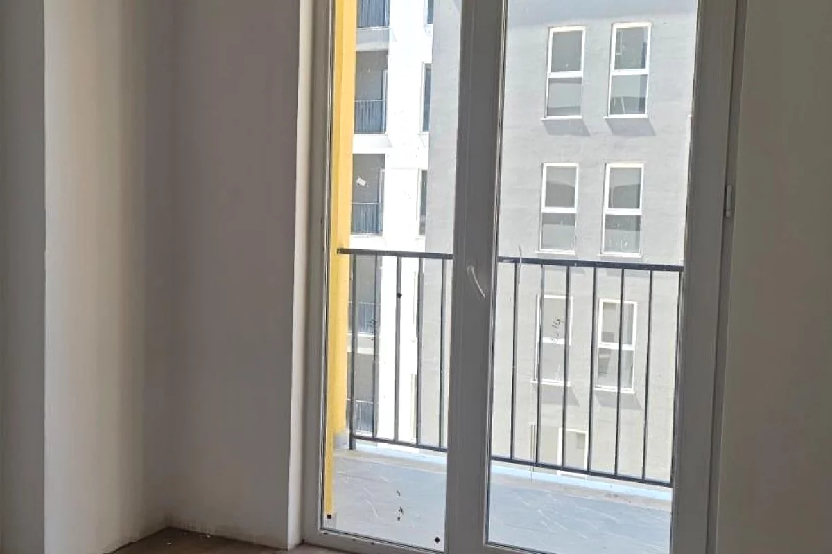 Apartment for sale in Tirana 1+1, Emty