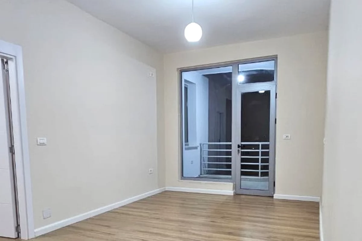 Apartment for sale in Tirana 1+1, Emty