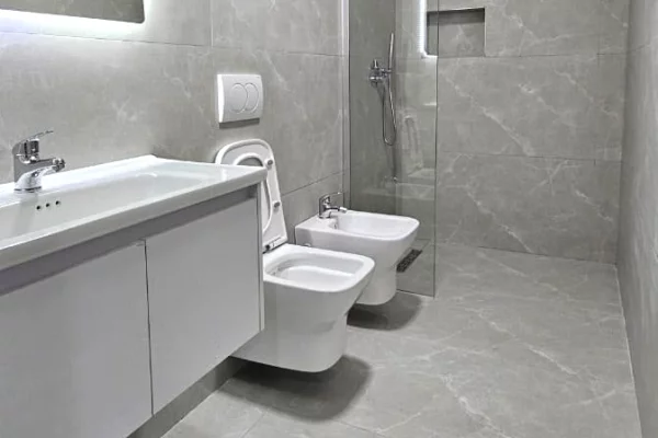 Apartment for sale in Tirana 1+1, Emty