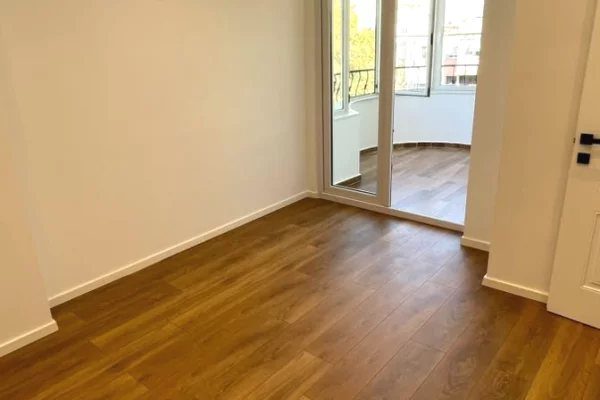 Appartamento in vendita a Tirana 1+1, Vuoto