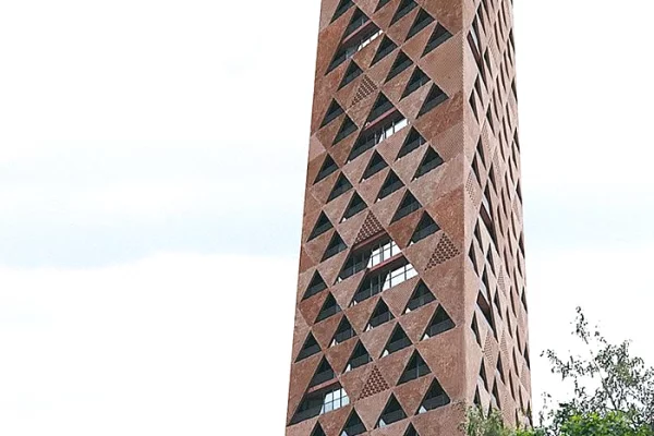 Shtepi ne shitje Apartament ne Tirane, 2+1, Mobilimi Bosh, pa mobiluar, Pagesa 350,000  Euro.