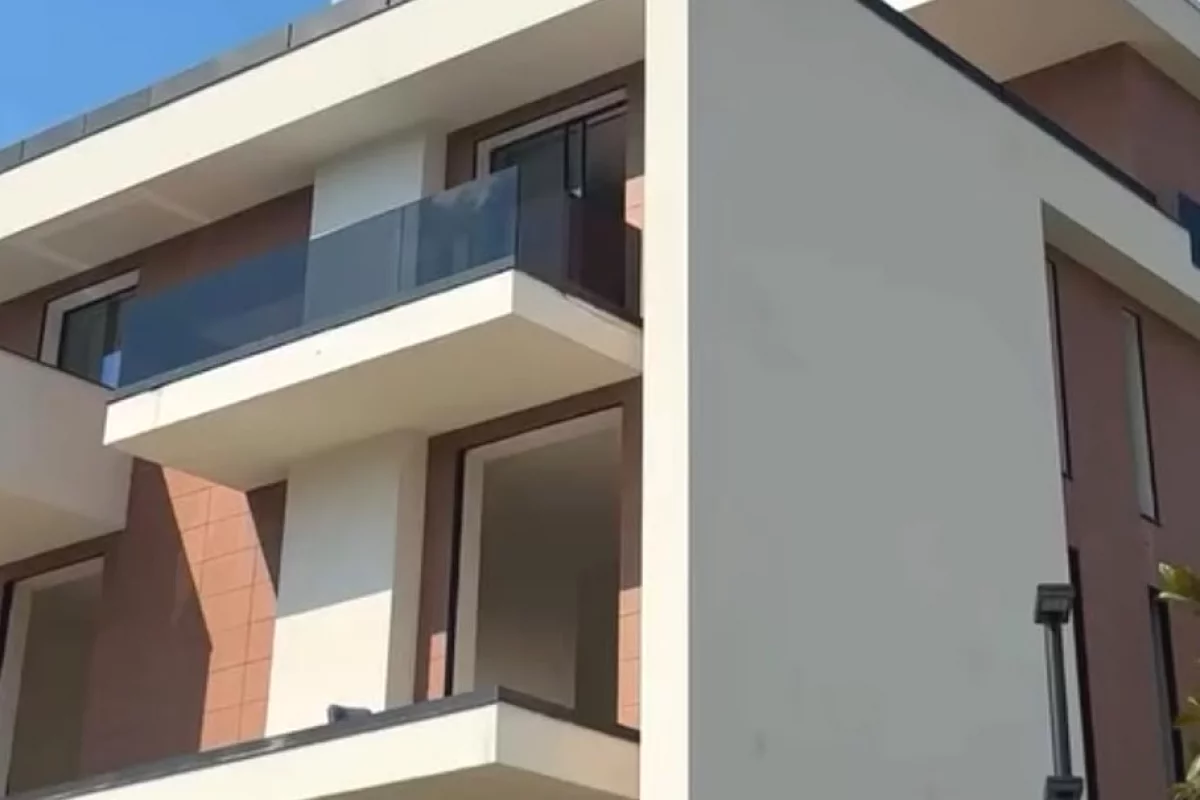 Appartamento in vendita a Tirana 1+1, Vuoto
