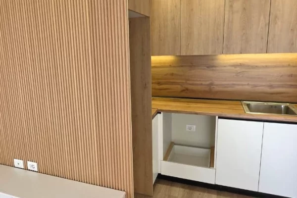 Shtepi ne shitje Apartament ne Tirane, 1+1, Mobilimi Pjeserisht e mobiluar, Pagesa 16,400,000  Leke.
