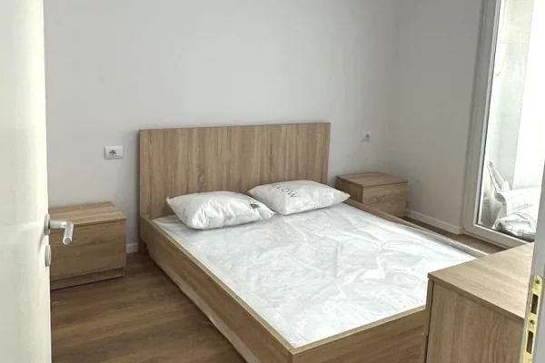 Shtepi me qera Apartament ne Tirane, 1+1, Mobilimi E mobiluar, Pagesa 65,000  Leke.