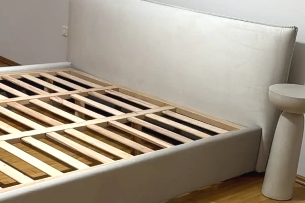 Shtepi me qera Apartament ne Tirane, 2+1, Mobilimi E mobiluar, Pagesa 80,000  Leke.