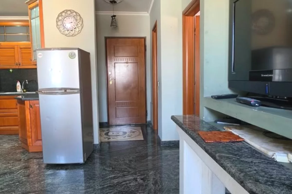 Shtepi me qera Apartament ne Tirane, 2+1, Mobilimi E mobiluar, Pagesa 47,000  Leke.