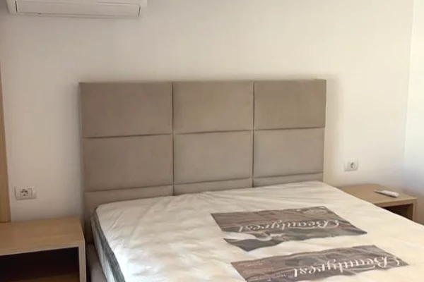 Appartamento in vendita a Tirana 2+1, Arredato