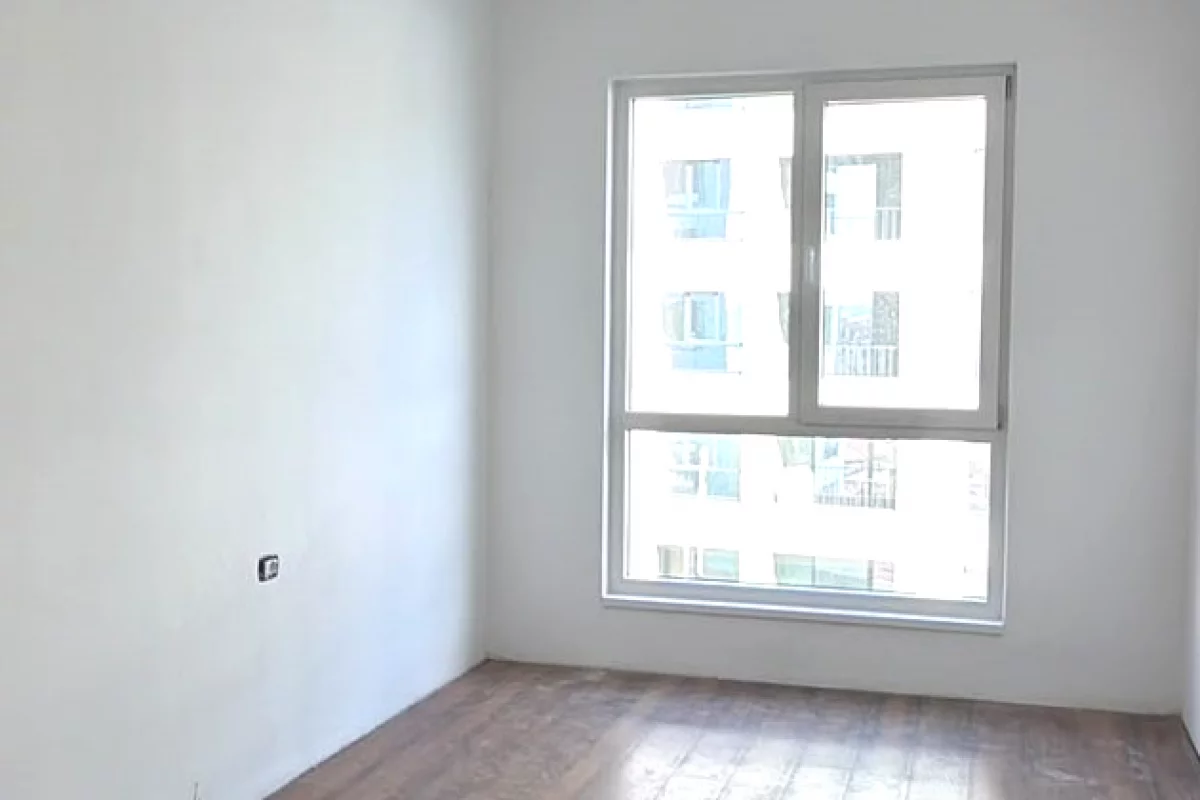 Shtepi ne shitje Apartament ne Tirane, 3+1, Mobilimi Bosh, pa mobiluar, Pagesa 223,500  Euro.