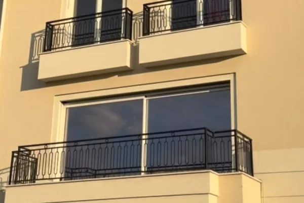 🏡 SHITET VILË 3-KATËSHE – COLLINA VERDE