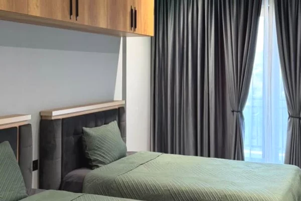 Shtepi me qera Apartament ne Tirane, 2+1, Mobilimi E mobiluar, Pagesa 110,000  Leke.