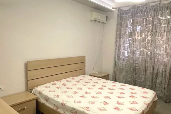 Shtepi me qera Apartament ne Tirane, 1+1, Mobilimi E mobiluar, Pagesa 45,000  Leke.