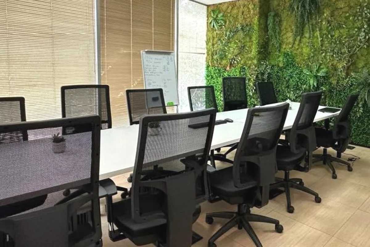 🏢 JEPET ME QIRA AMBIENT BIZNESI – KOMPLEKSI DELIJORGJI  