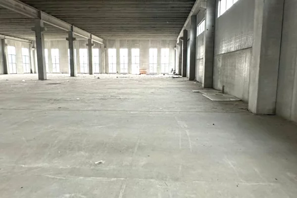🏭 JEPET KAPANON ME QIRA – PORTO ROMANO, DURRES 