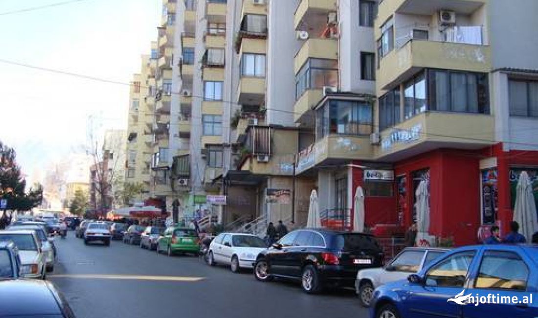 Shitet ambient biznesi tek Ali Demi